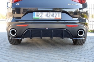 Tylny dyfuzor Alfa Romeo Stelvio (czarny mat)