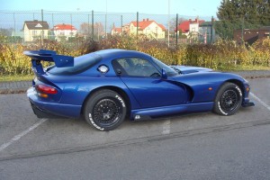 DOKŁADKI PROGÓW RACING DODGE VIPER GTS