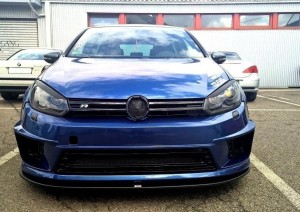 Splitter przedni Volkswagen Golf MK6 (do zderzaka R400) (czarny mat)