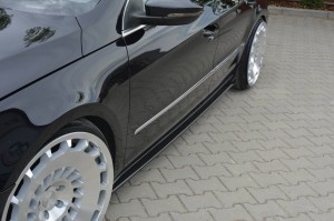 Dokładki progow Volkswagen Passat CC Standard (czarny mat)