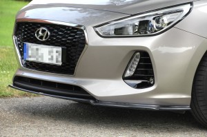 Splitter przedni V1 Hyundai i30 MK3 Hatchback (czarny mat)