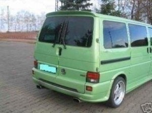 Spoiler tylny Volkswagen T4 ( drzwi otwierane )