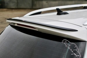 Przedłużenie spojlera Volkswagen Passat B7 R-Line Variant (czarny mat)